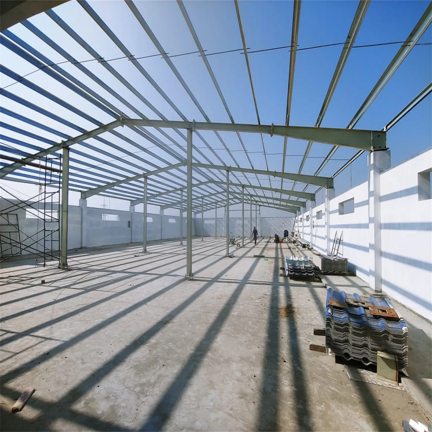 Modular Prefabricated Prefab Galvanized Fiv Layer Steel Structure Villa House Economic Light Steel Structure Customlized Apartment Housing Hotel High-Rise Build