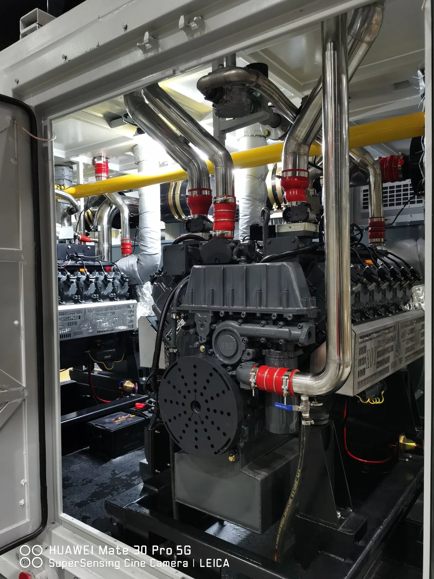 High Efficiency Rainproof Snowproof 500kw 600kVA 1MW 2MW 3MW Power Station Deutz Engine Natural Gas LNG CNG Electric Power Generators