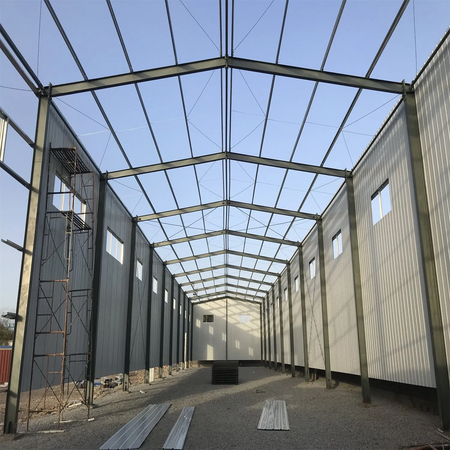 Modular Prefabricated Prefab Galvanized Fiv Layer Steel Structure Villa House Economic Light Steel Structure Customlized Apartment Housing Hotel High-Rise Build