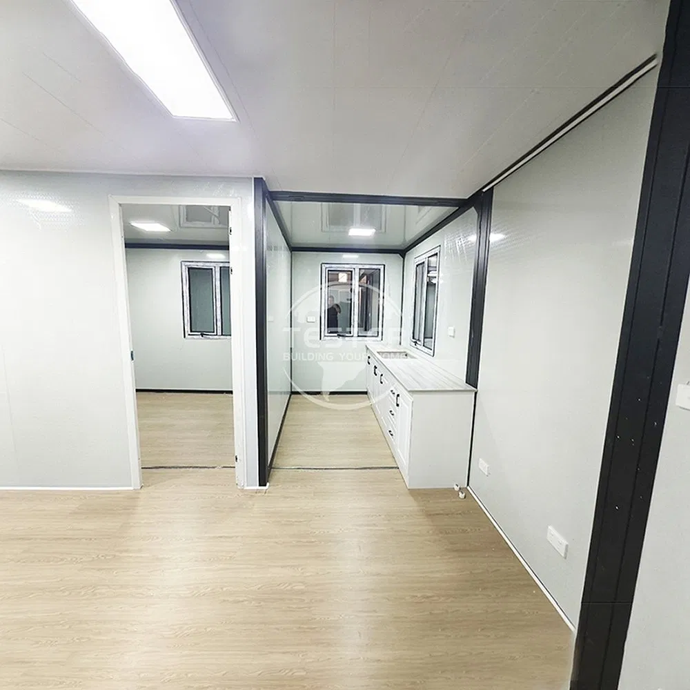 Anti-Seismic Sandwich Panel 40FT Prefab Modular Mobile Eco Container Home with Temporary Shelter Units