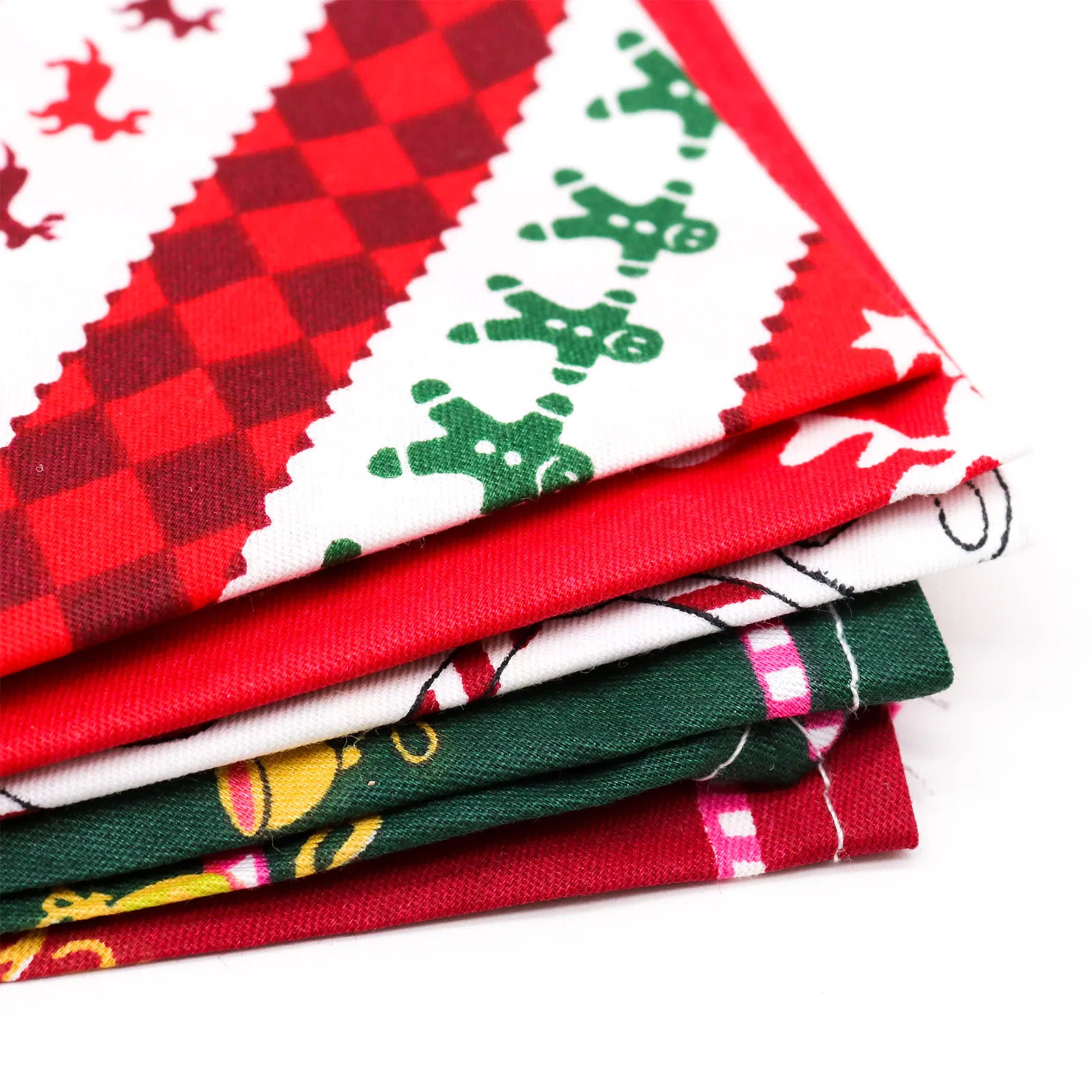 Dog Christmas Triangle Scarf Amazon Hot Sale Pet Triangle Scarf Cotton Pet Neck Scarf Factory Direct Sales