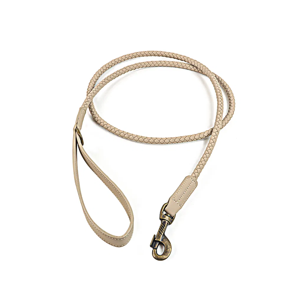 Designer Dog Collars Leashes Knitted Eco-Friendly Leather Dog Calming Collar Dog Lead for Outdoors and Training