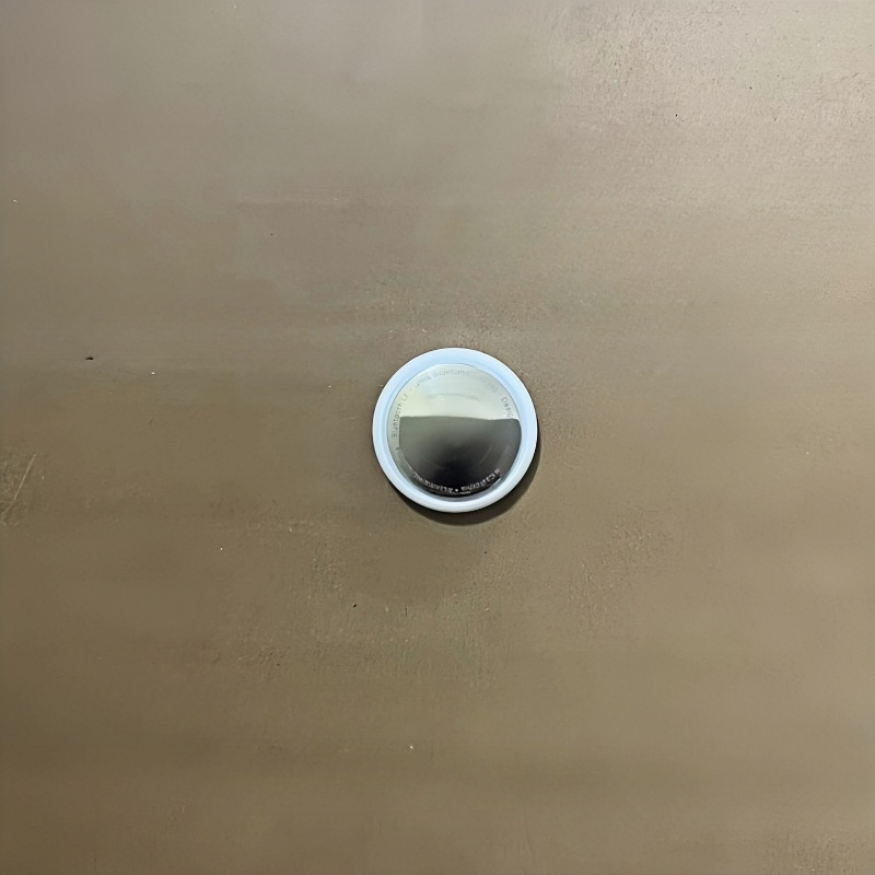 OEM ODM 1: 1 Anti Lost Proof No Distance Limit GPS Locator Airtag Luggage Keychain Tracker Bikes Pets Location Work with Apple Ios and Android