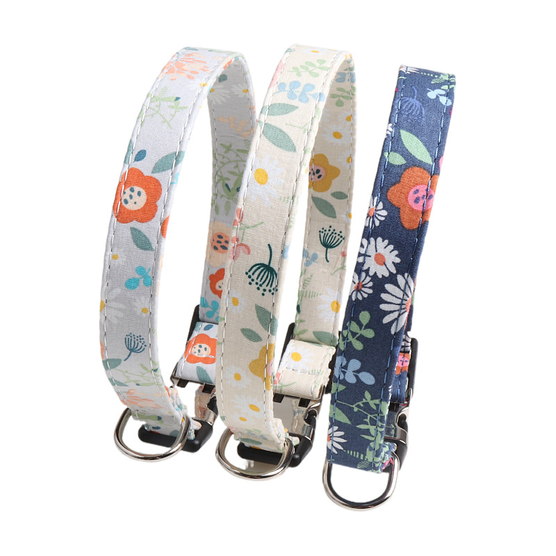 Adjustable Safety Metal Buckle Pet Collar Soft Comfortable Nylon Dog Collars Flower Pattern Pet Collar for Small Cats and Dogs