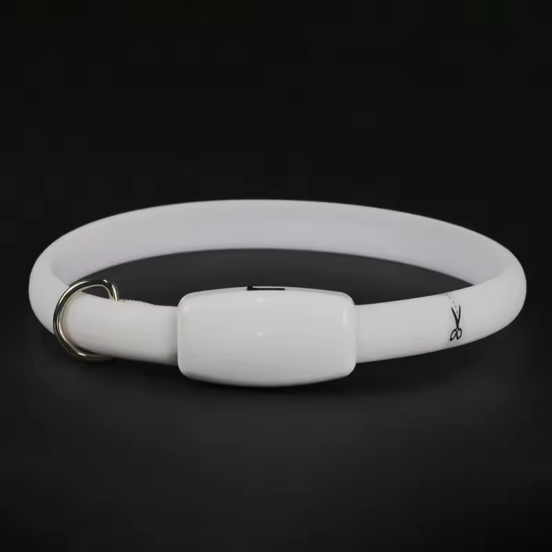 High Brightness LED Color Changing Pet Collar for Pet Safety and Decoration