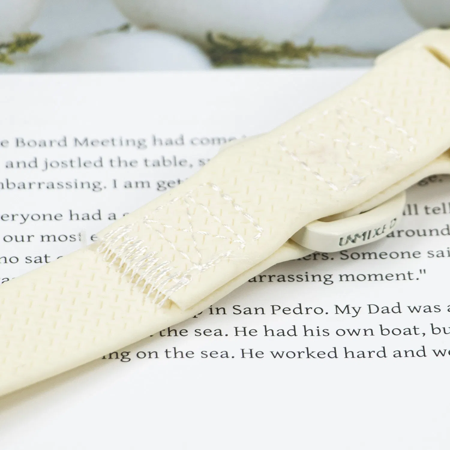 New Design Dog Calming Collar Comfortable Pet Collar Waterproof and Stain Resistant PVC Dog Collar for Outdoors