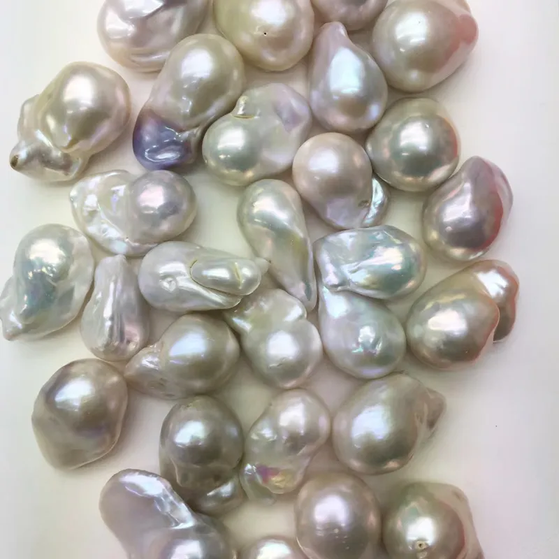 Baroque Pearl Detail