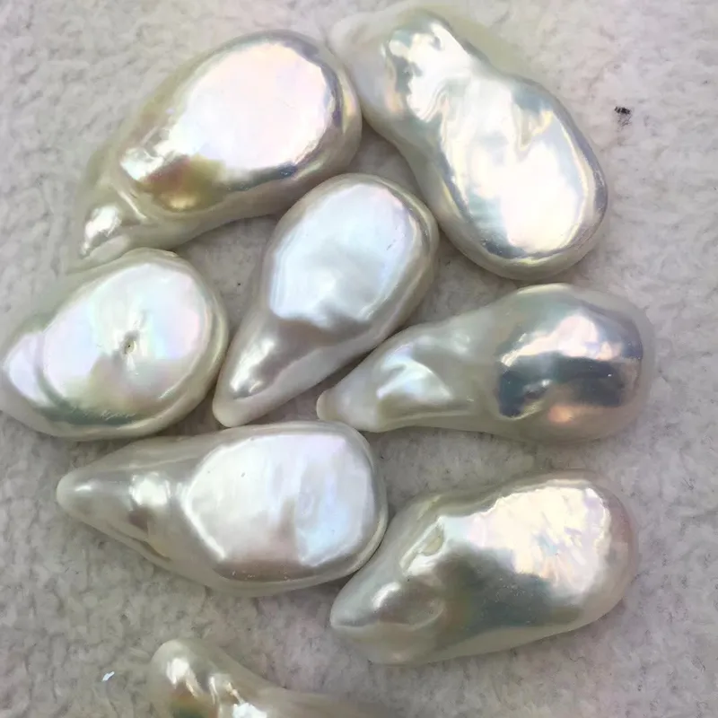 Baroque Pearl Detail