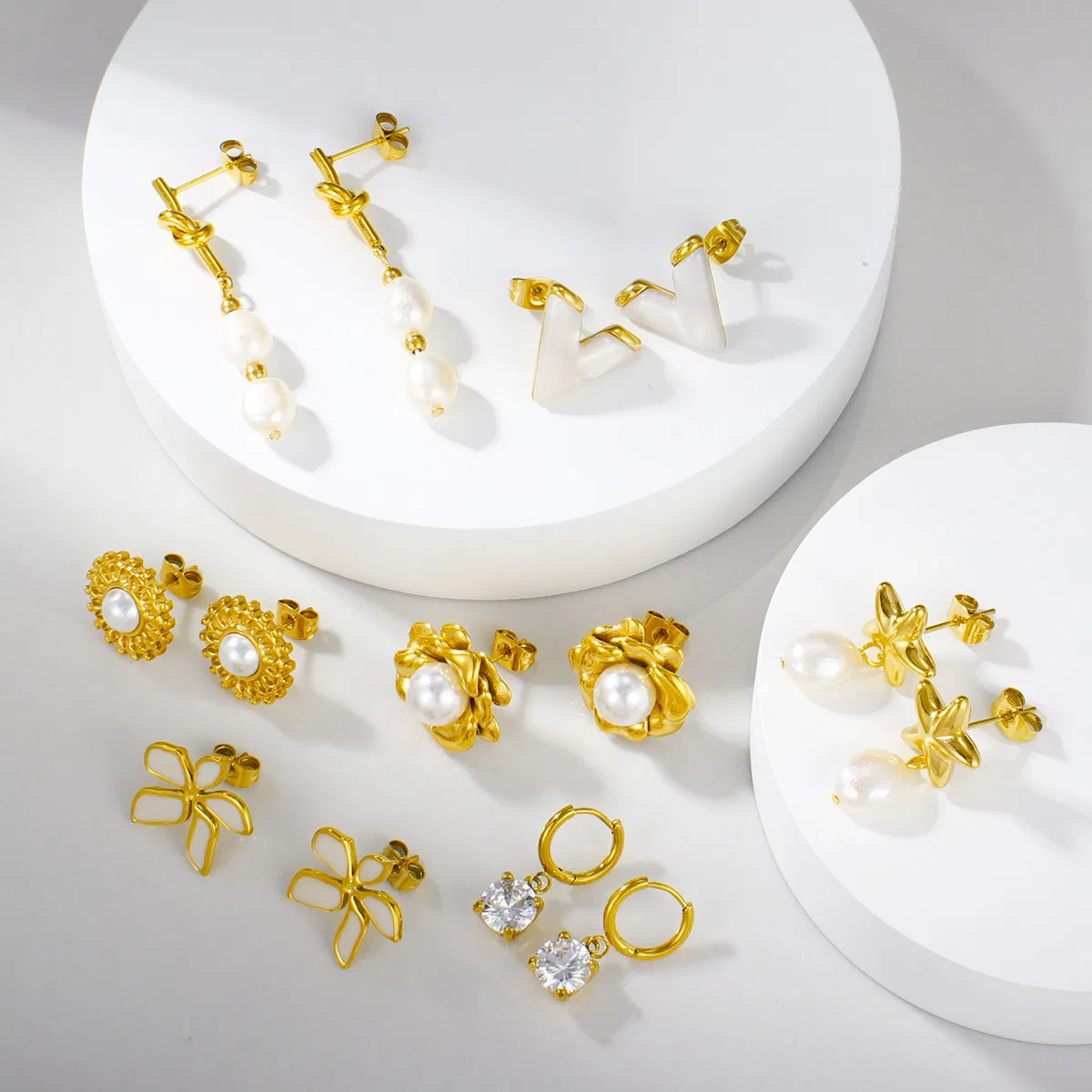 Vintage Baroque Pearl Drop Earrings Elegant Stainless Steel Petal Design Women's Fashion Jewelry