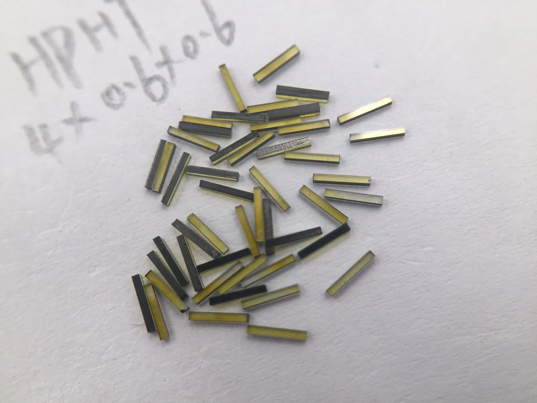 4 X 0.4 X 0.4mm Single Crystal Diamond CVD Dresser Logs