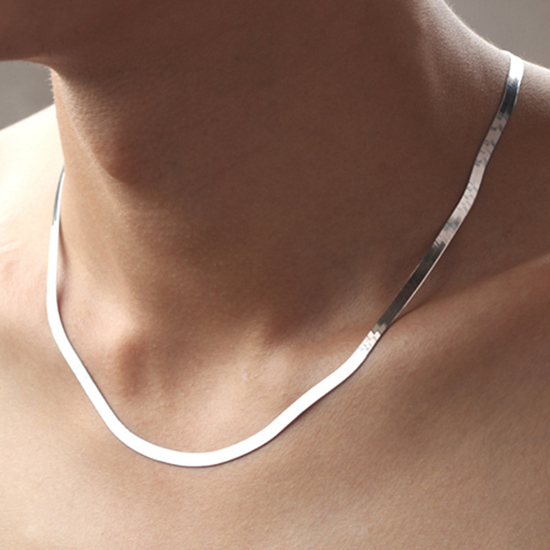 Unisex Snake Chain Women Necklace Choker Herringbone