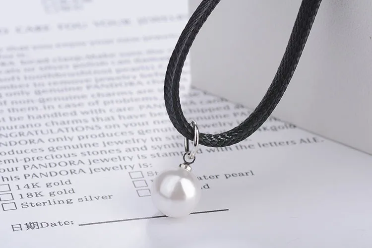 Pearl Pendant Choker 5