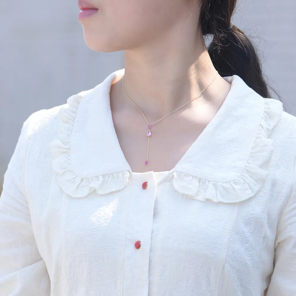 Drop Necklace Detail 3