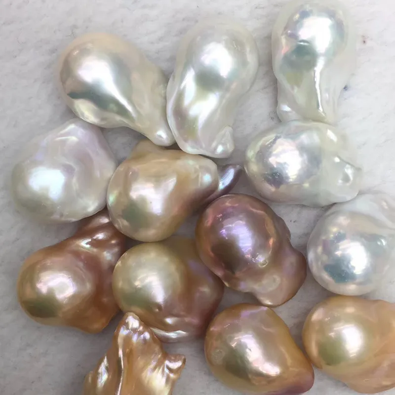 Baroque Pearl Detail