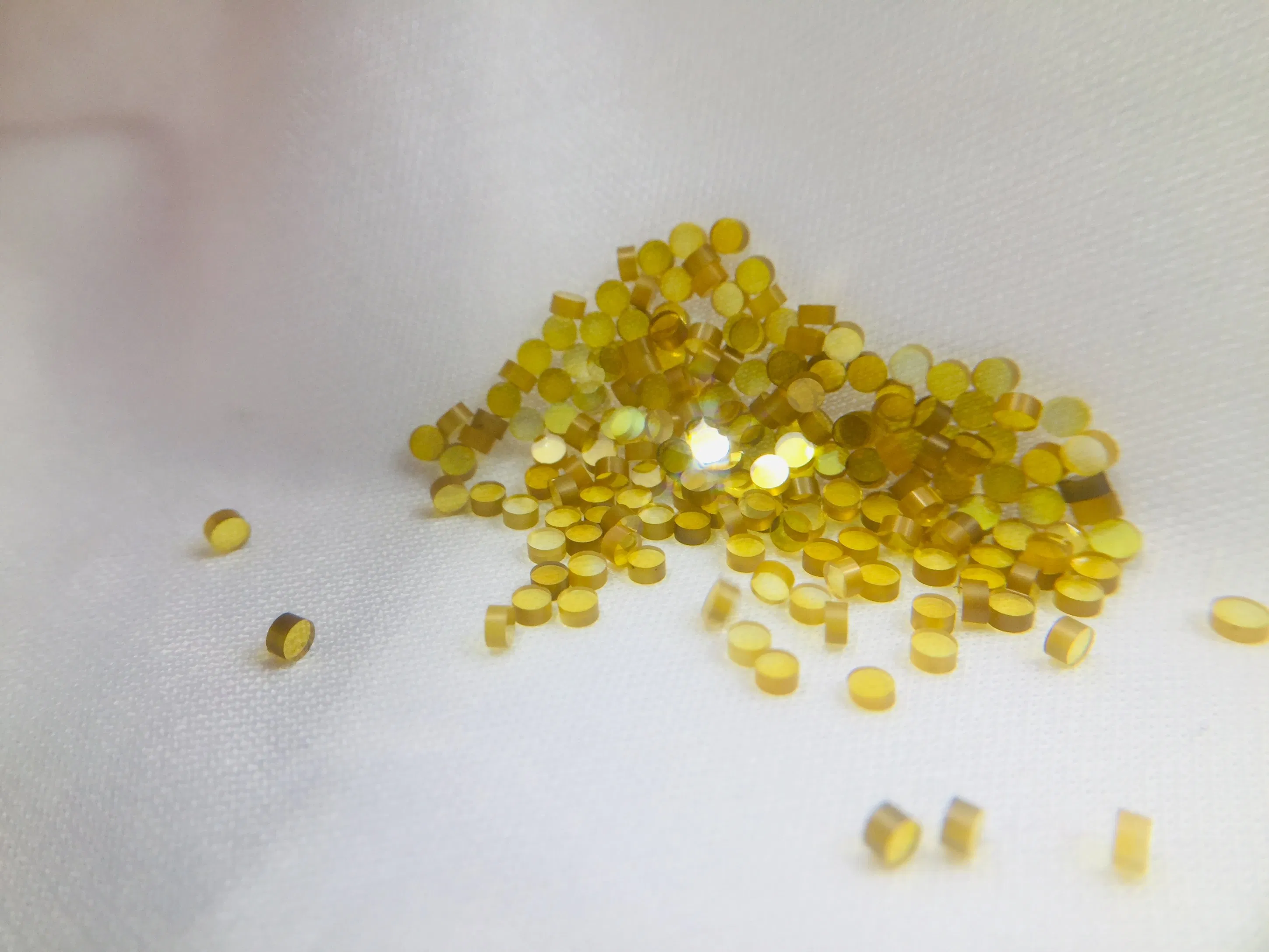 Mcd Round-Cut Mono Crystal Diamond Plate for Diamond Cutting Tools or Wire Drawing Die Cores