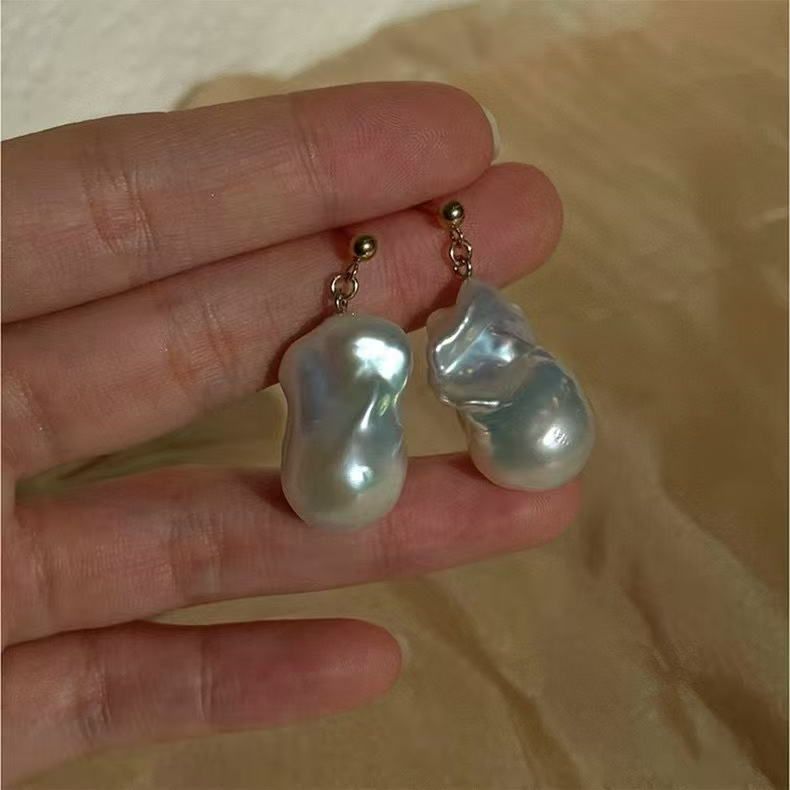 Vintage Elegant Huge Freshwater Baroque Pearl Earrings for Timeless Charm