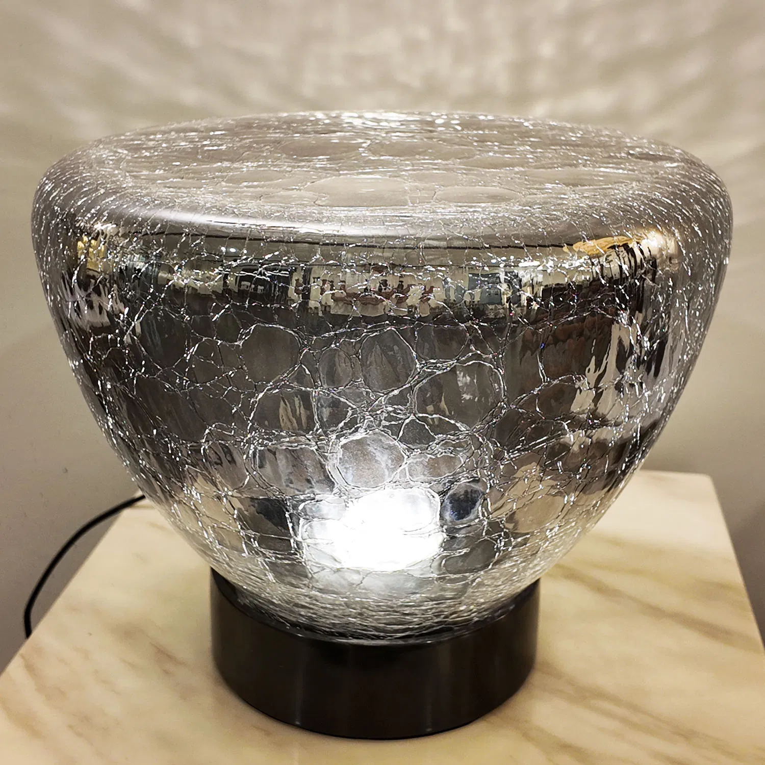 Custom Restaurant Hotel Living Room Desk Lamp Cracked Glass Decorative Table Lighting