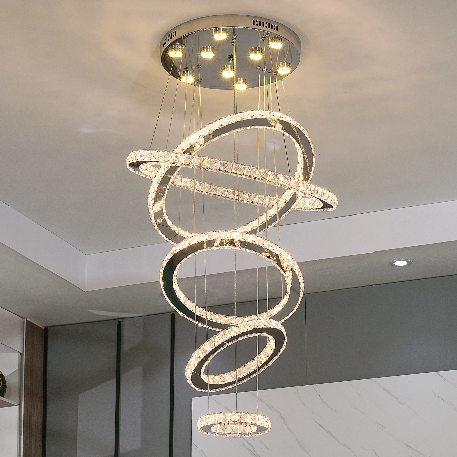 Nordic Circular Pendant Creative LED Ring Chandelier for Hotel Lobby High Ceiling Home Restaurant