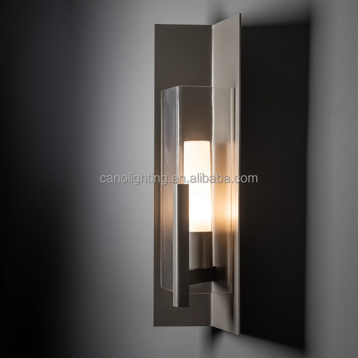 Custom Modern Luxury Fashion Designer Gold Led Ceiling High Ceiling Light Chandeliers for Living Room Metal Pendant Lights