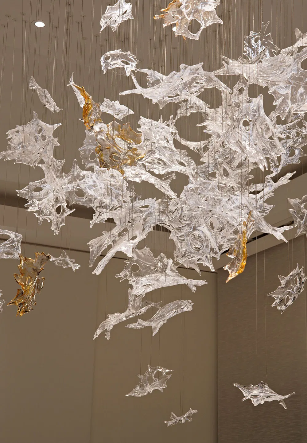 Custom Glass Blade Art Design Pendant Lamp 1