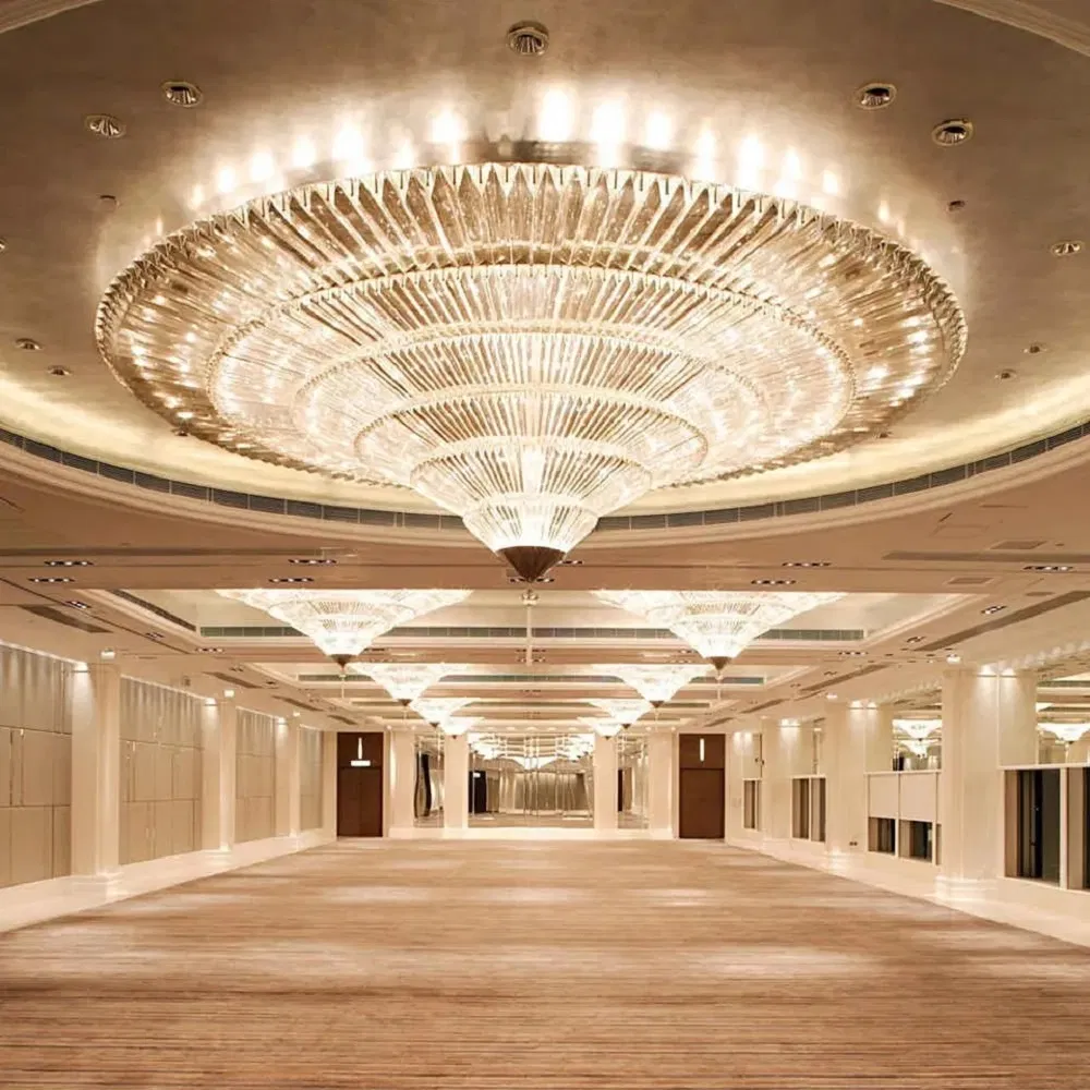 Hotel Lobby K9 Crystal Bar Round Custom Chandelier Modern Creative Pyramid Shape Indoor LED Decorative Lighting