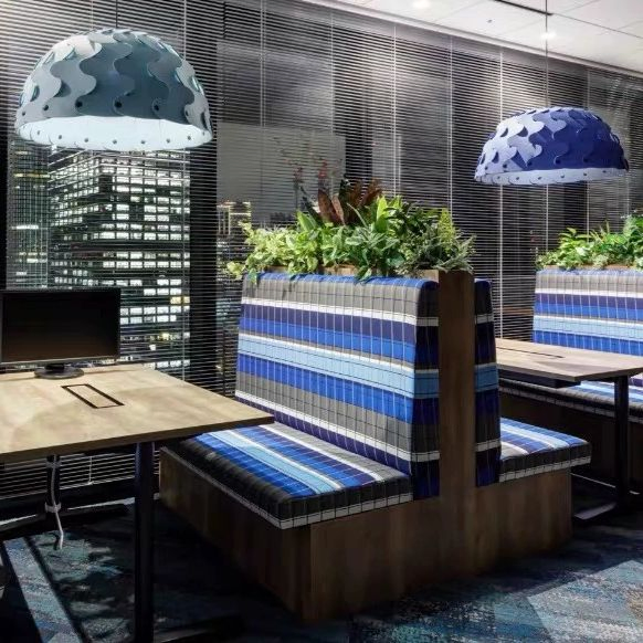 Customized Modern Chandelier Fashion Design with Sound-Absorbing Felt for Living Room Office Restaurant Decorative Lighting