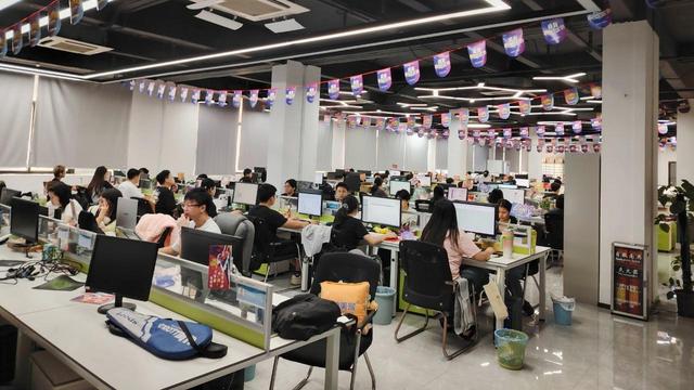 CAPIVANA Lighting factory production hall in Foshan China
