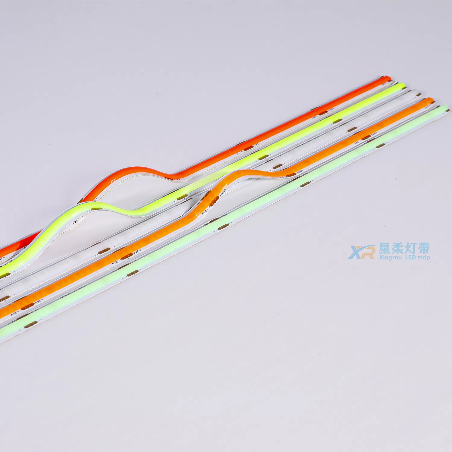 Customized 24V 320d 480d COB LED Strip Light Lighting with 8000K CCT for Chic Design