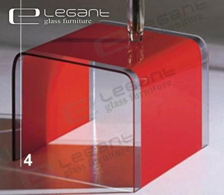 Modern Bent Glass Side Table in Clear Color