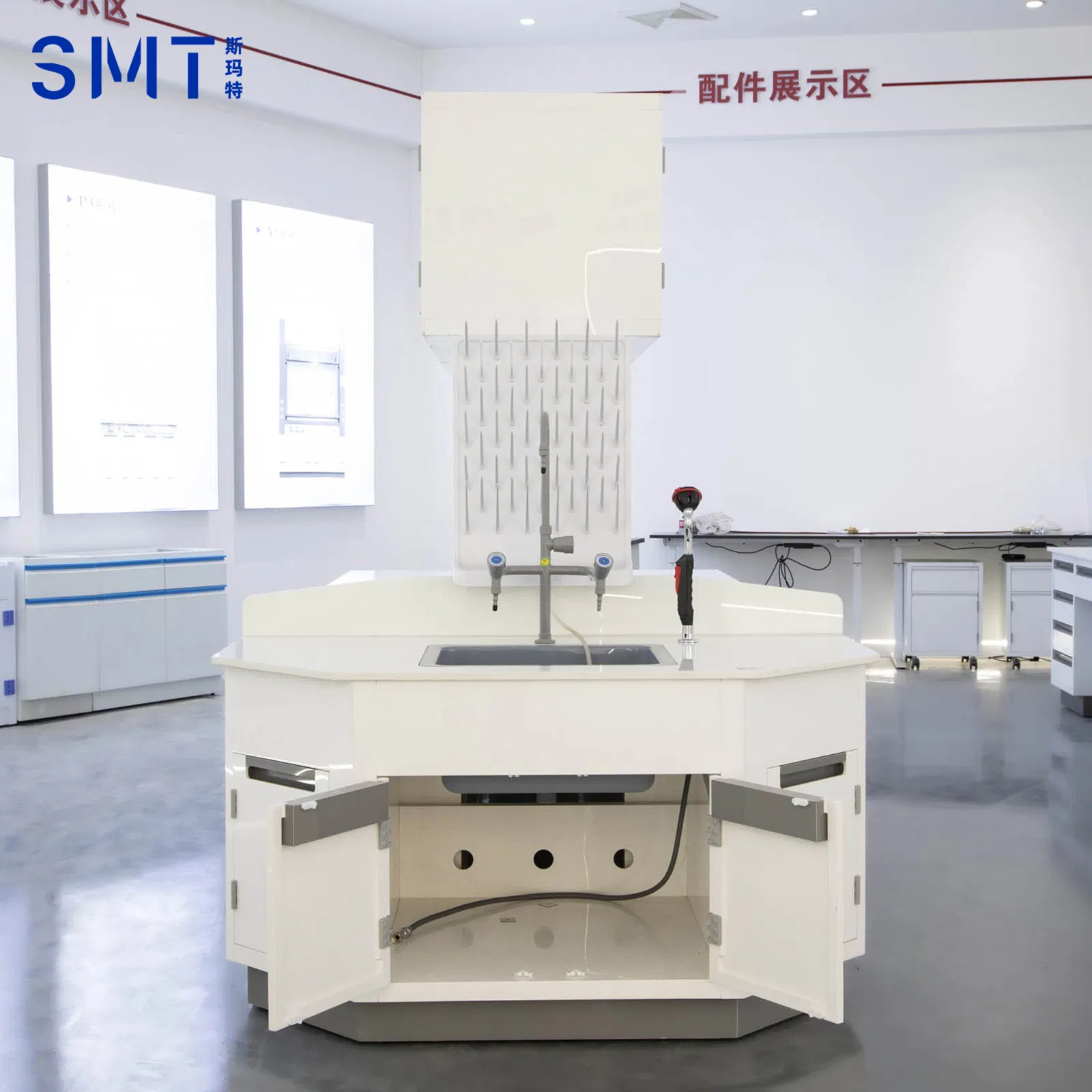 Industrial-Grade Chemical-Resistant PP Modular Mobile No Metal Pollution Anti-Vibration Lab Workbench