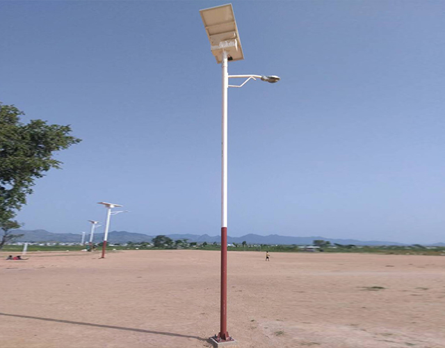 Hot Sell No. 1 8m 60W LED Solar Street Lighting