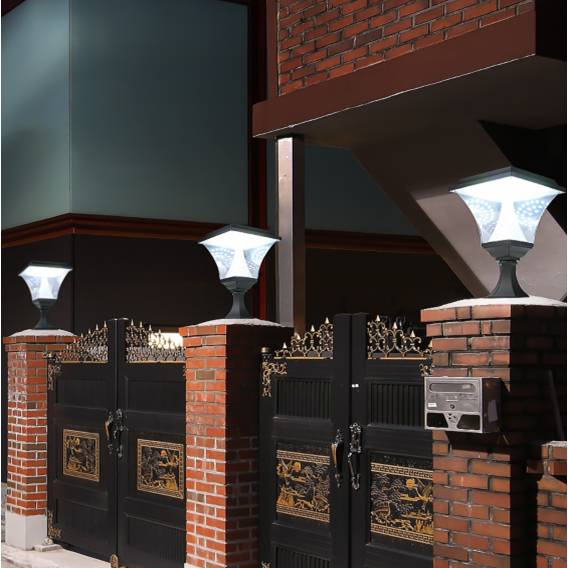 2 Years Warranty LED Light Solar Pillar Main Gate Lamp for Villa Garden Park Bollard Post Top Landscape