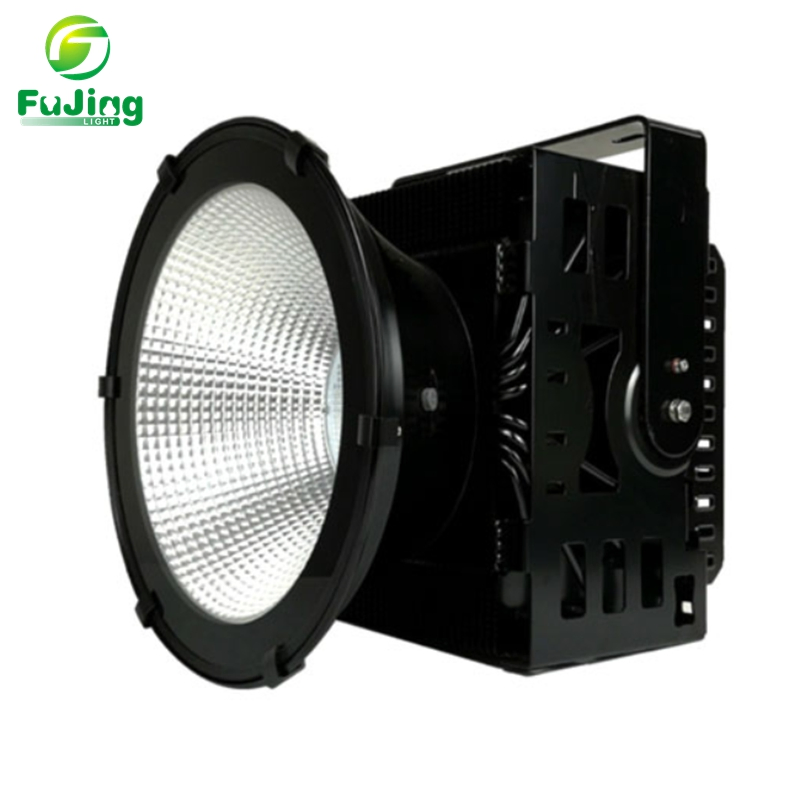 2023 New Design IP66 20kv SPD 1000W LED Outdoor Sports Lighting