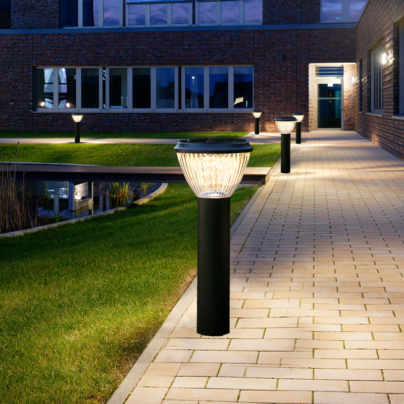Hot Sale Courtyard Security Motion Sensor Solar Energy Lighting IP65 Waterproof LED Lawn Lights Outdoors