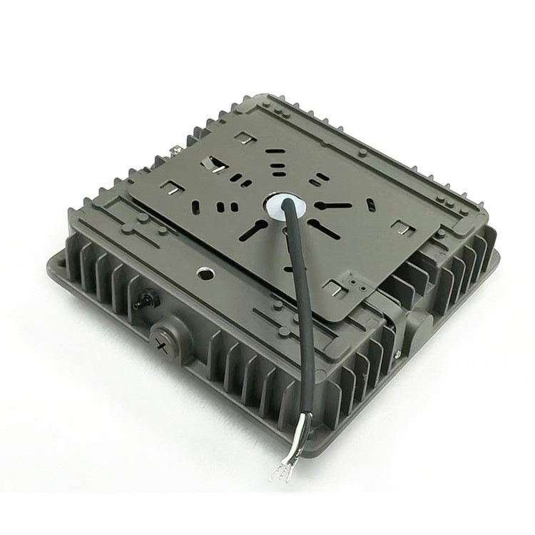 7 Years Warranty CE ETL Approved LED Canopy Light 40W 60W 80W 100W High Lumen Output IP65waterproof Gas Station Light