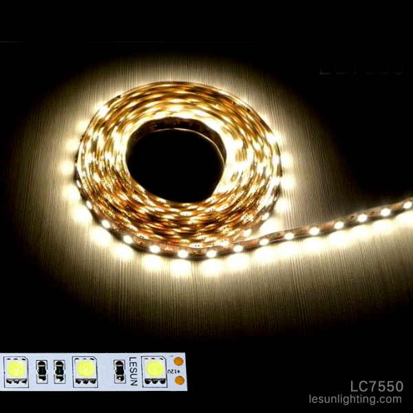 UL Approval 2835SMD 12V LED Flexible Strip Light/Rope Strips for Decorate Lighting LC7558g