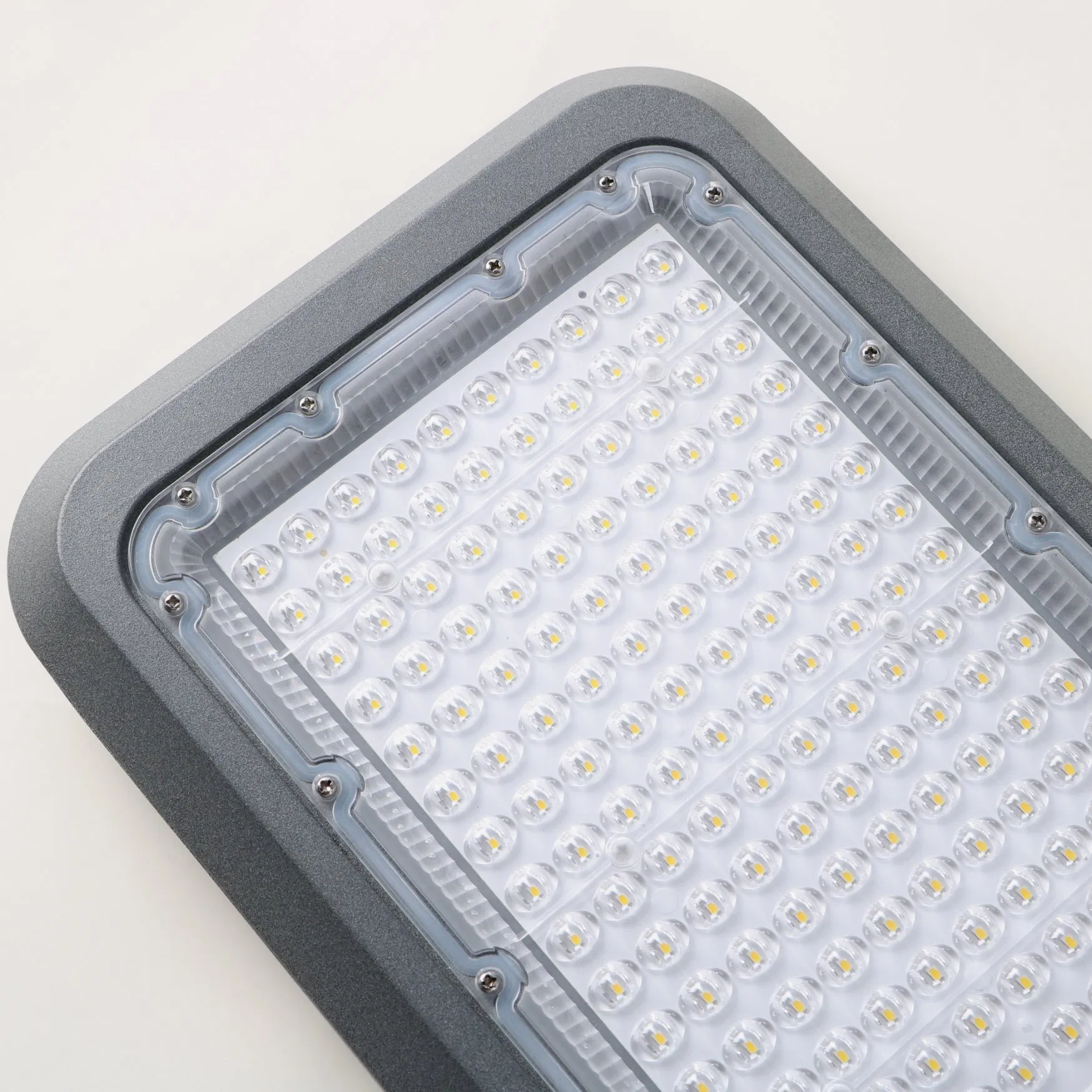 High-Efficiency Solar LED Street Lighting for Smart Cities