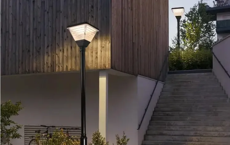 Solar Pole Light Overview