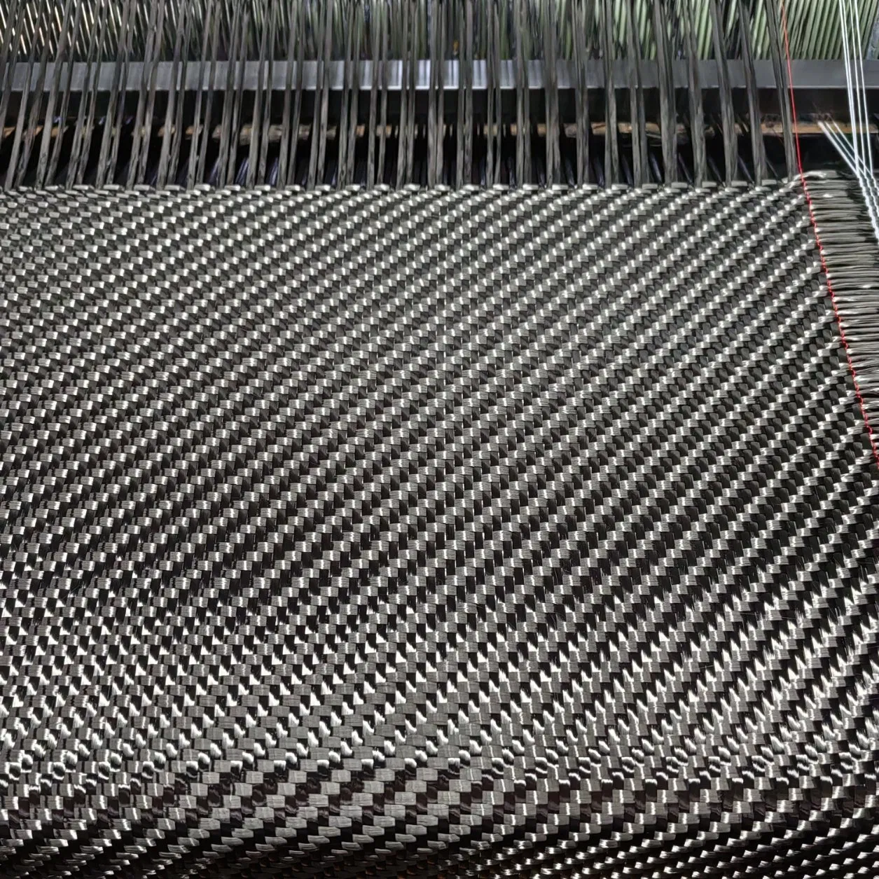 12K 600GSM Twill Carbon Fiber Cloth Roll for Automotive Parts