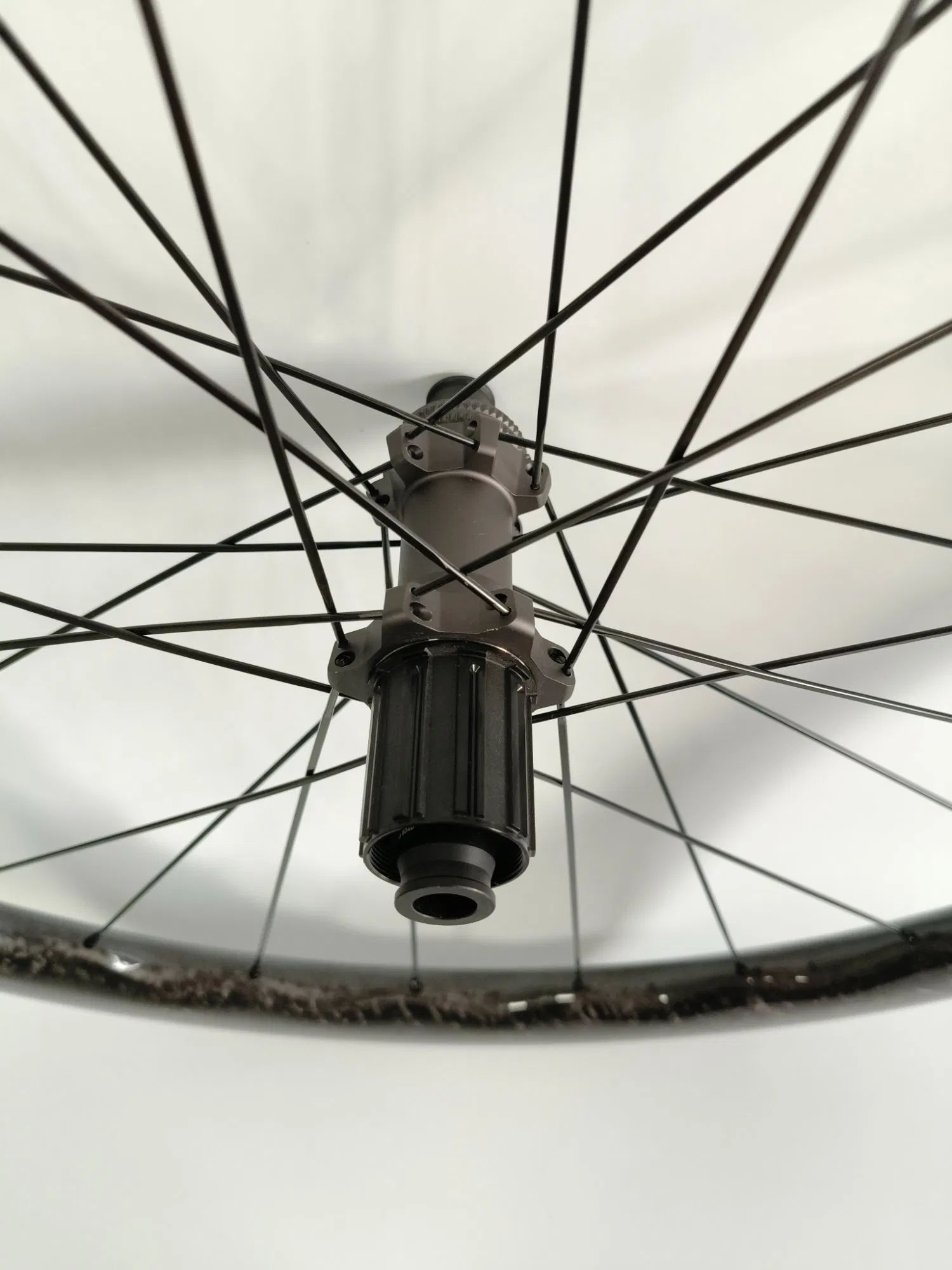 Supper Lightweight 700c Design Tubeless Wheels for Road Bikes