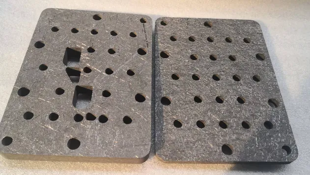 Corrosion-Resistant Plate