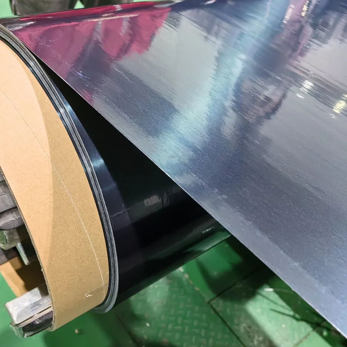 RC35% 300GSM Ud Carbon Fiber Prepreg Roll for Automobile Parts