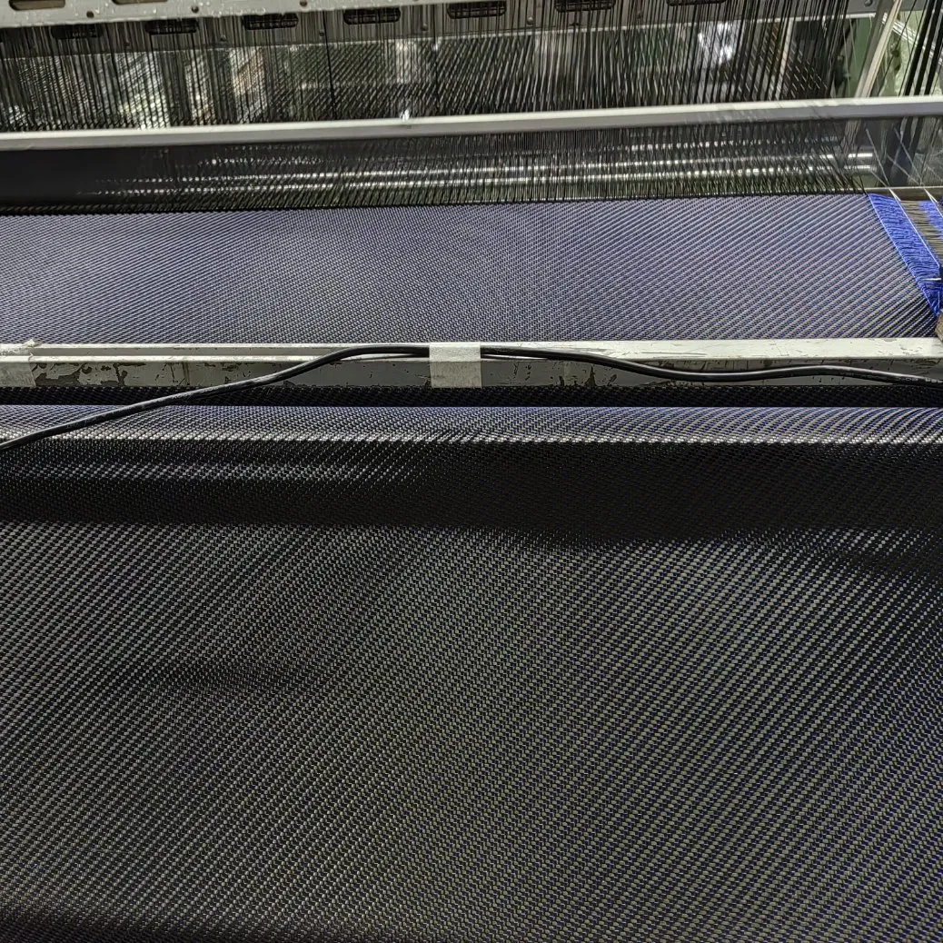 OEM 310GSM Twill Carbon Fiber Blue Yarn Hybrid Fabric for Automobile Parts