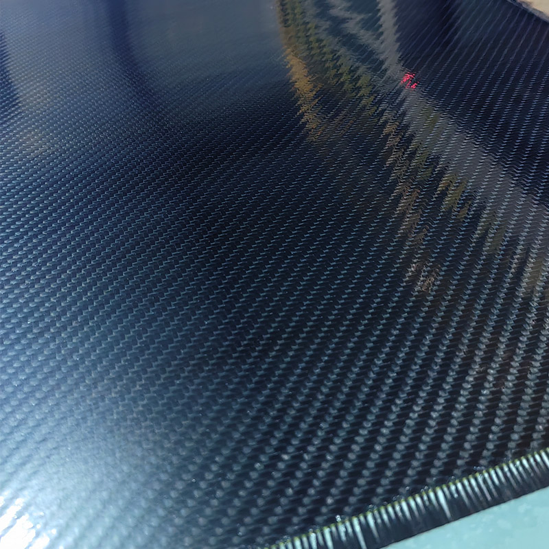 93GSM Twill Weave 37%RC Carbon Fiber Fabric Prepreg