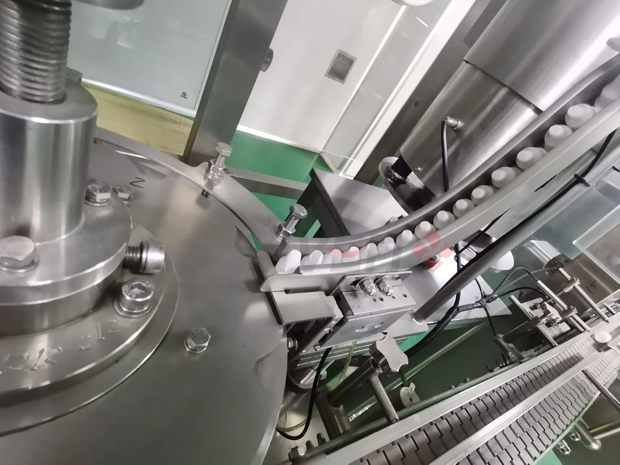 Reliable Eye Drop Bottle Filling, Sealing, and Conveying Operation/Efficient Eye Drop Bottle Liquid Dosage and Cap Application System with Low Price