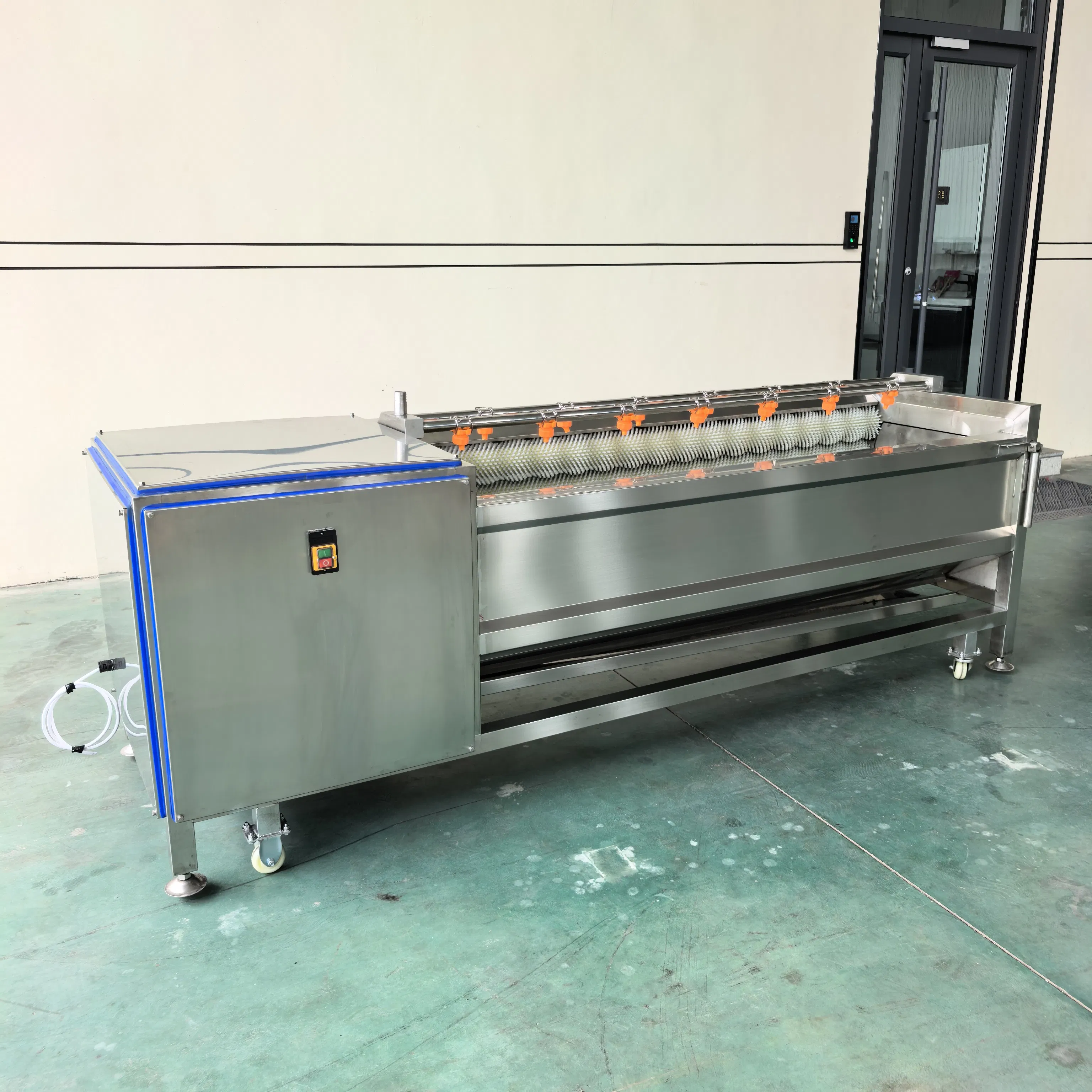 Durable Brush Wash Equipment with Multi-Functional Potato Cassava Cleaning Peeling Features