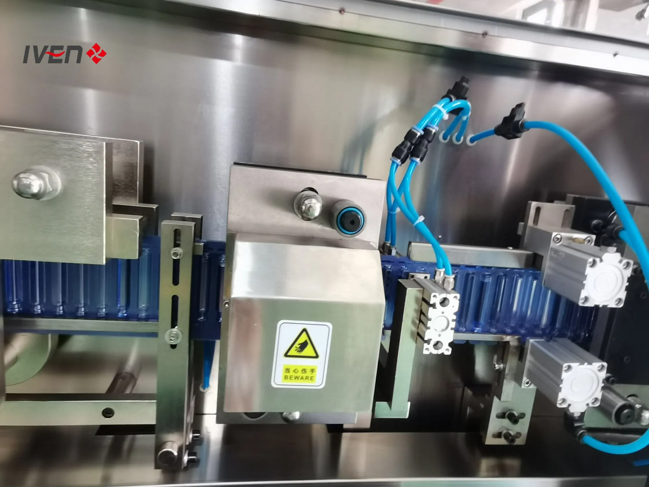 Good Price Multiple Varieties Forming Shaping and Sealing Equipment /Automated Packaging System Bottle Filling and Sealing Industry