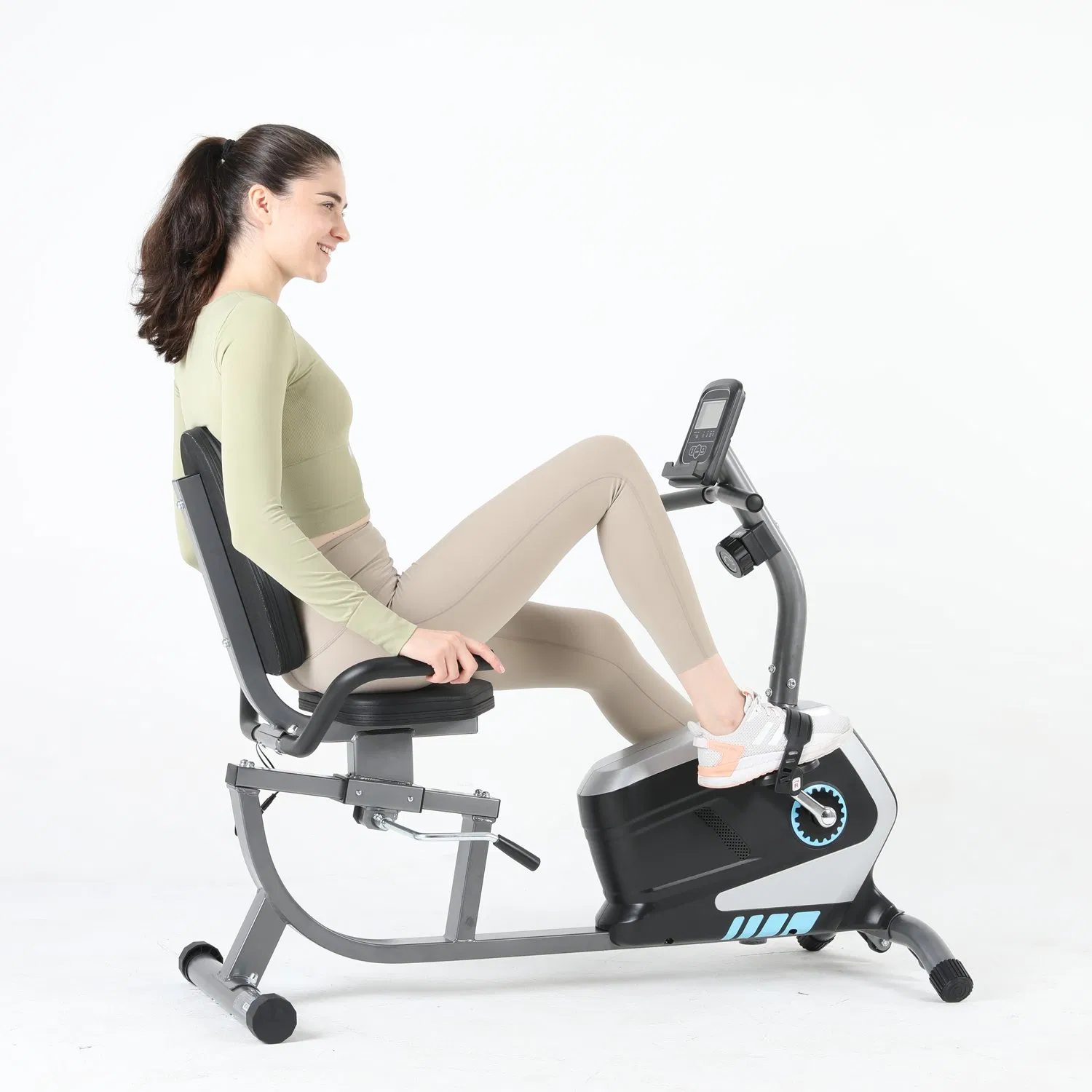 New Design Magnetic Resistance Gym Fitness Machine Recumbent Exercise Bike Spinning Bike Commercial Recumbent Bike