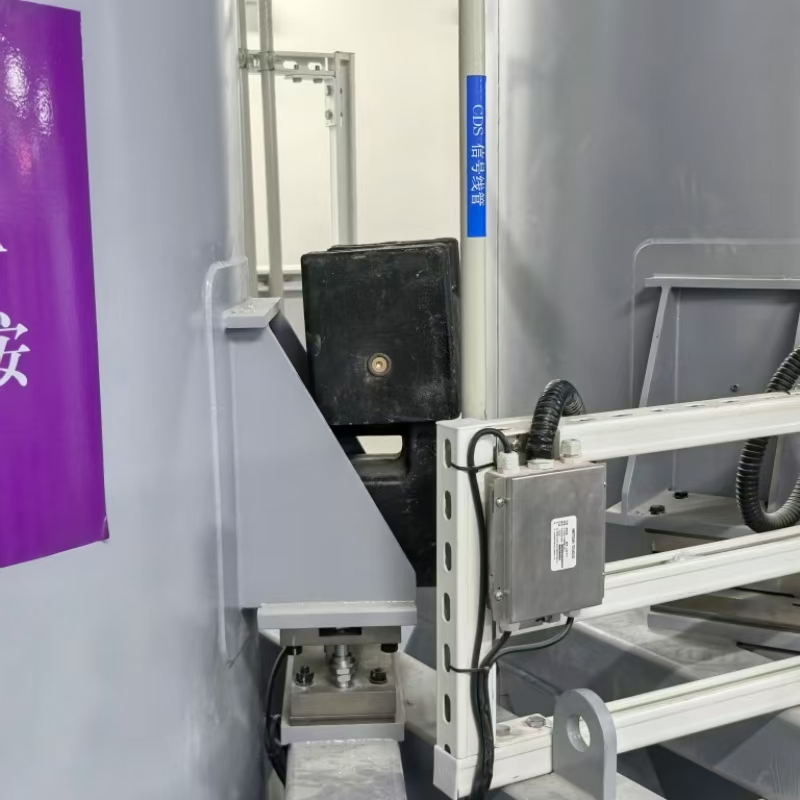 Digital Tank Weighing System with Real-Time Data Display