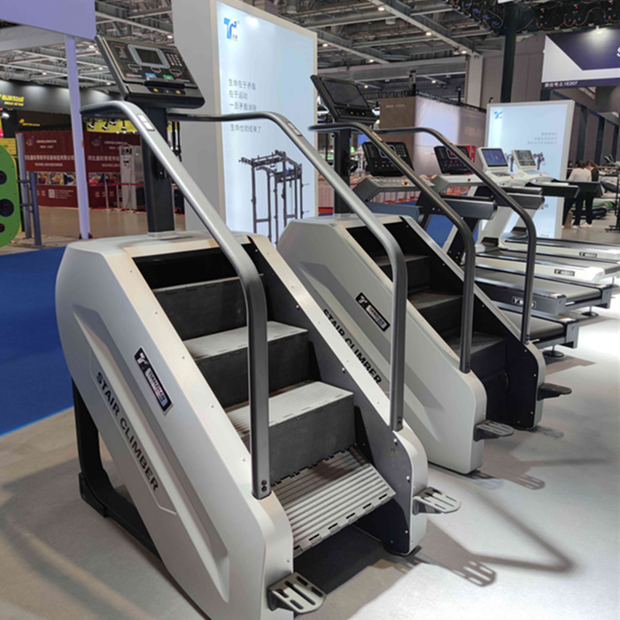 Commercial Cardio Equipment Training Climber Machine Stair Trainer Climber